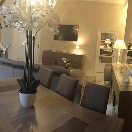 Le Rendez Vous Des Anges Beaune (Cote d'Or)